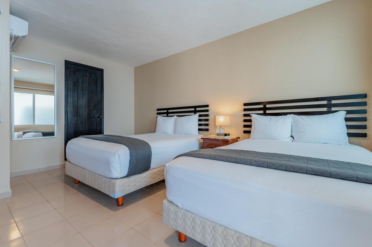 Hotel Brisas 5A Av, Playa Del Carmen Exteriér fotografie